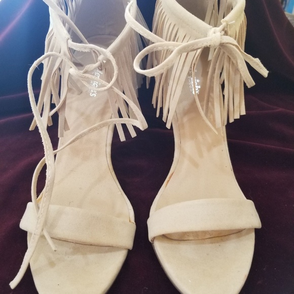 Fredericks of Hollywood Faux Leather Fringe Pumps - Picture 1 of 7